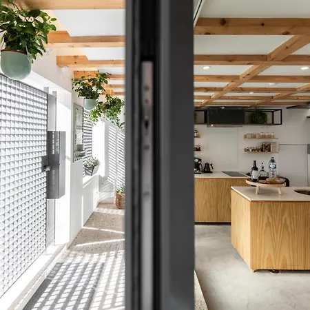 ヴィラ Urban Loft